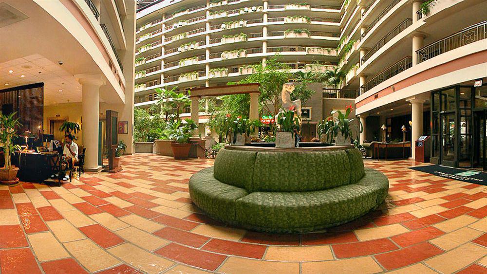 Embassy Suites By Hilton Washington D.C. Georgetown מראה חיצוני תמונה