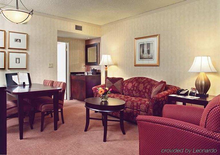 Embassy Suites By Hilton Washington D.C. Georgetown חדר תמונה